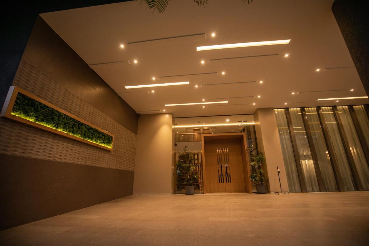 The Vern At Blvd Nashik Bagian luar foto