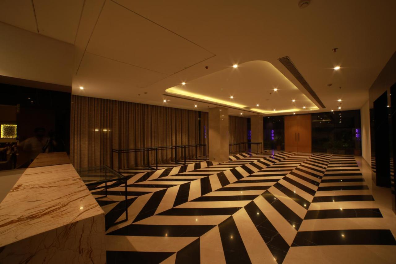The Vern At Blvd Nashik Bagian luar foto
